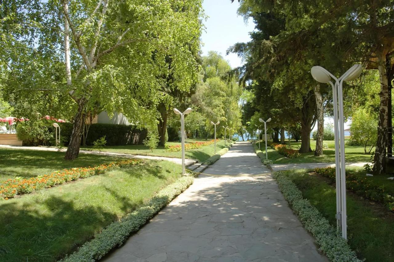 Oasis Park Hotel - New Managment Nessebar Exterior foto